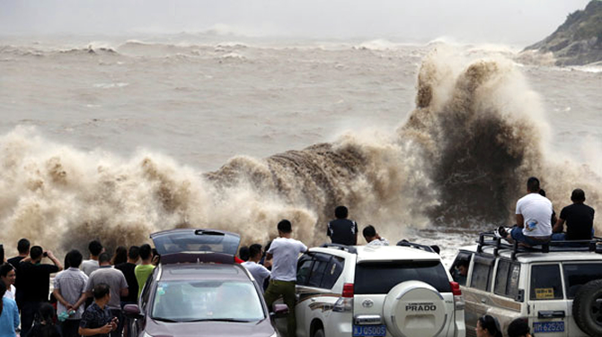 dalga1.jpg dalga1.jpg