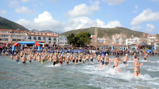 datca-11.-acik-deniz-kis-yuzme-maratonu---2.jpg