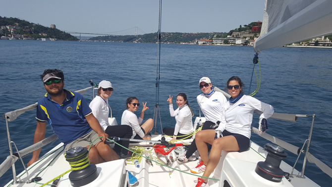 deniz_kizi2.jpg deniz_kizi2.jpg