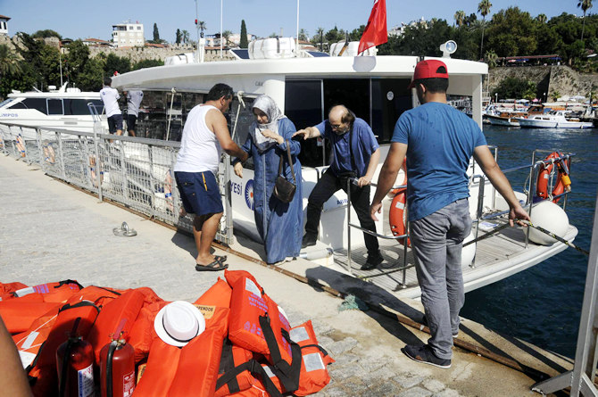 deniz_otobusu5.jpg deniz_otobusu5.jpg