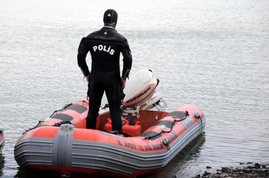 deniz_polisi_tekirdag6.jpg deniz_polisi_tekirdag6.jpg