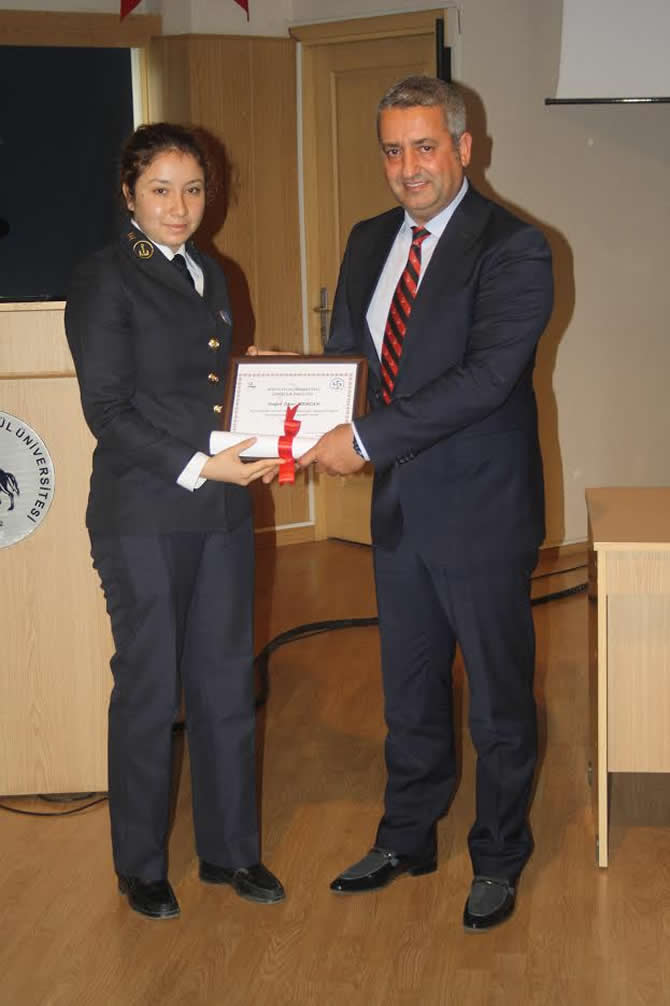 deu3-016.jpg deu3-016.jpg