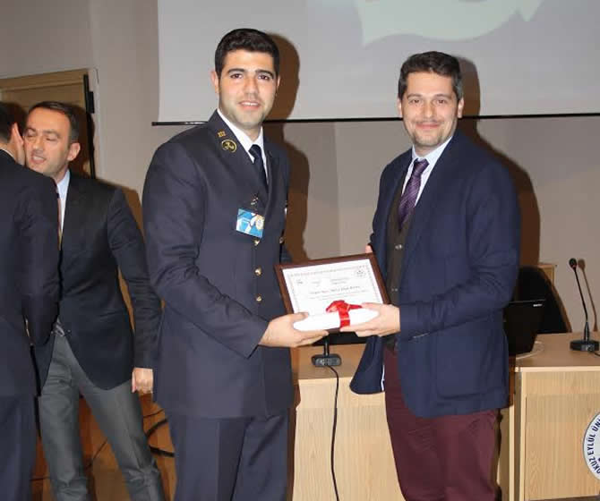 deu5-007.jpg deu5-007.jpg