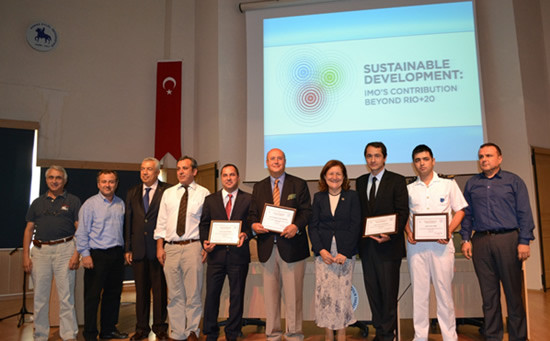 deu7.20130927133328.jpg