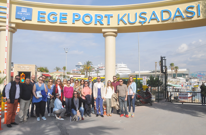 ege_ports_1.jpg ege_ports_1.jpg