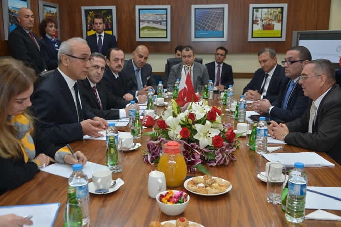 elvan2-005.jpg elvan2-005.jpg