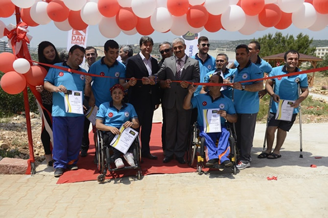 engelli6-001.jpg engelli6-001.jpg