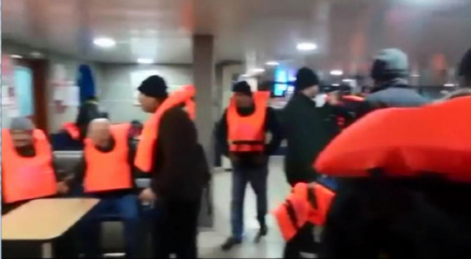 feribot_1.jpg feribot_1.jpg