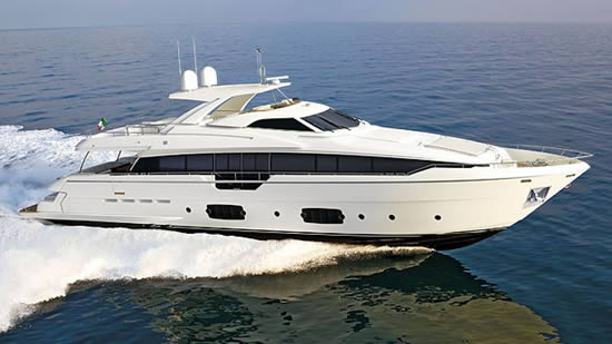 ferretti-960-yacht.jpg