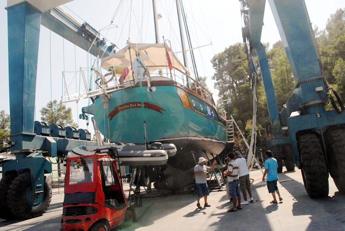 fethiye_tekne1.jpg fethiye_tekne1.jpg