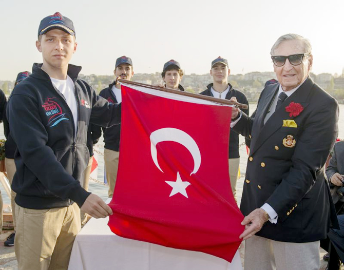 filikaa.jpg filikaa.jpg