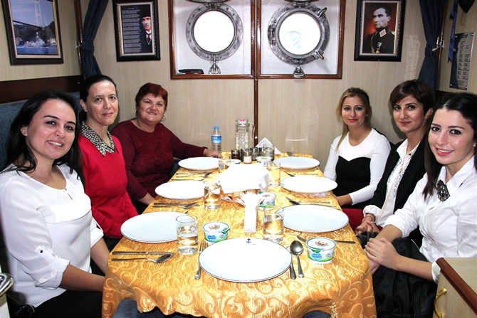 foca4-002.jpg foca4-002.jpg