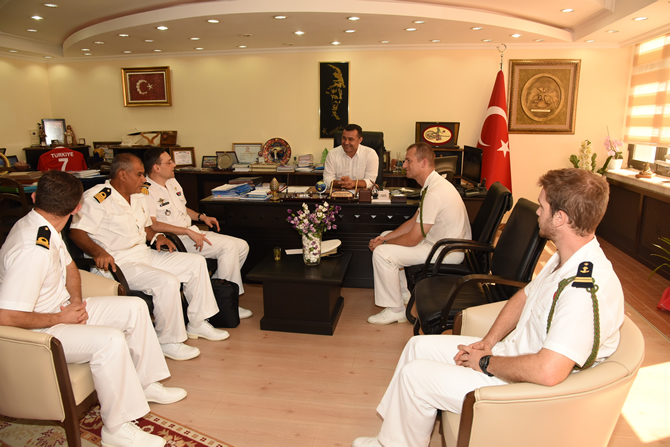 fransiz_gemi2.jpg fransiz_gemi2.jpg