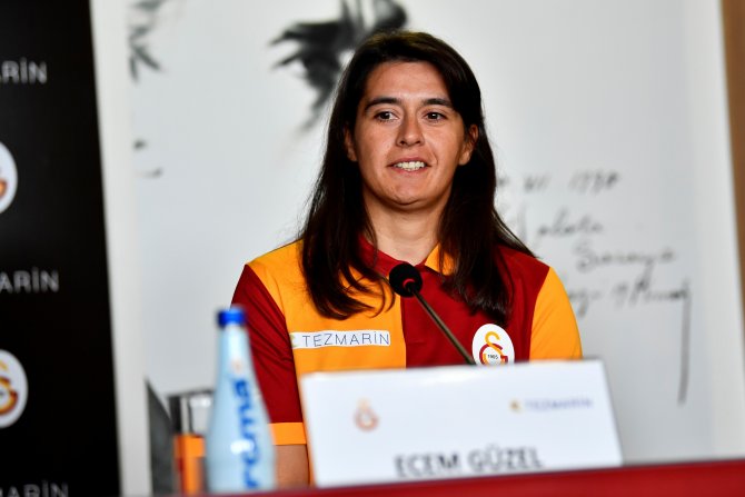 galatasaray-yelken-subesi-sporcusu-ve-turk-yelken-milli-takimi-olimpik-takim-sporcusu-ecem-guzel.jpg