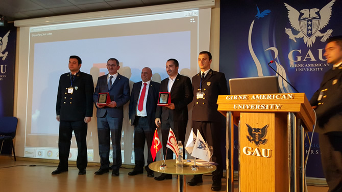 gau_1-001.jpg gau_1-001.jpg