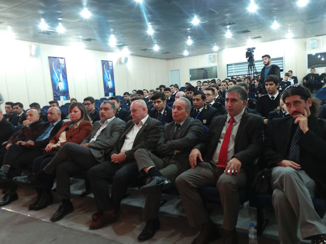 gau_kariyer_gunleri_11_denizhaberajansi.jpg gau_kariyer_gunleri_11_denizhaberajansi.jpg