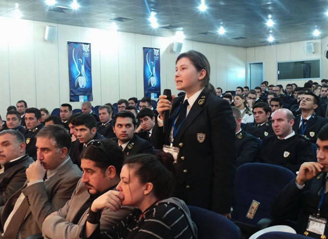 gau_kariyer_gunleri_5_denizhaberajansi.jpg gau_kariyer_gunleri_5_denizhaberajansi.jpg