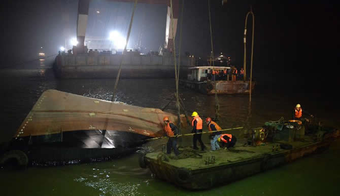 gemi_batti_cin_12.jpg gemi_batti_cin_12.jpg