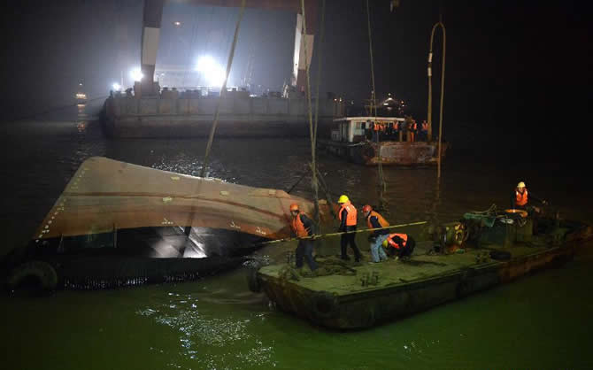 gemi_batti_cin_5.jpg gemi_batti_cin_5.jpg