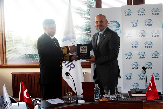 gisbir4-002.jpg