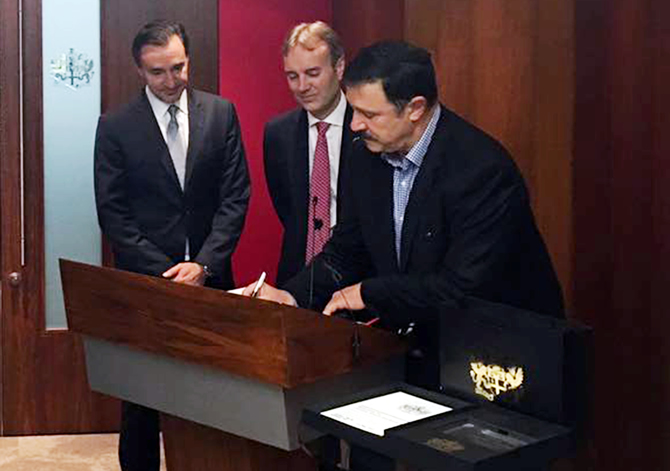 global_8.jpg global_8.jpg