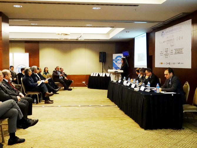 gmo1-001.jpg gmo1-001.jpg