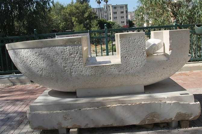 heykel4.jpg heykel4.jpg