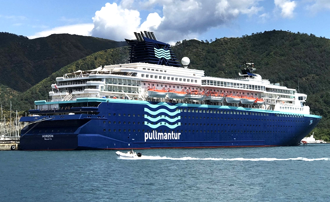 horizon_yolcu_gemisi_2.jpg