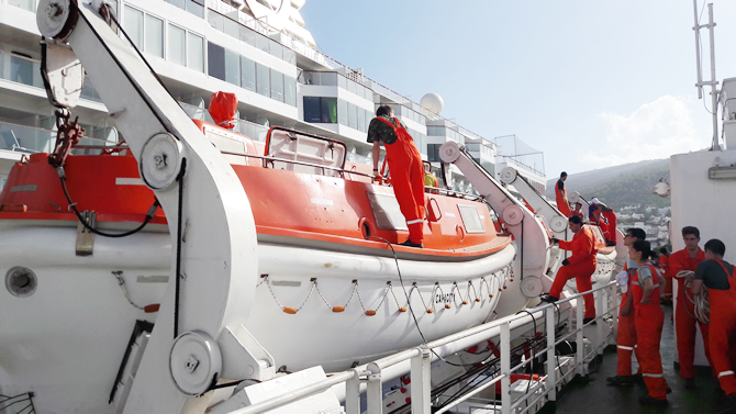 ic-4-004.jpg ic-4-004.jpg