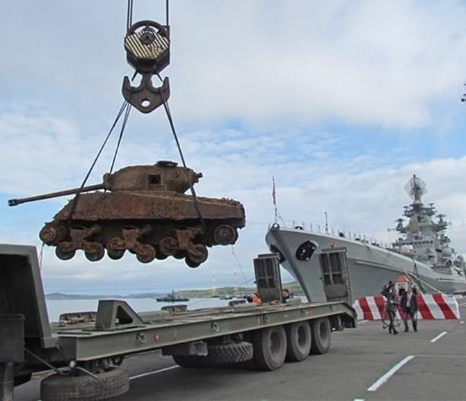 ic4-002.jpg ic4-002.jpg