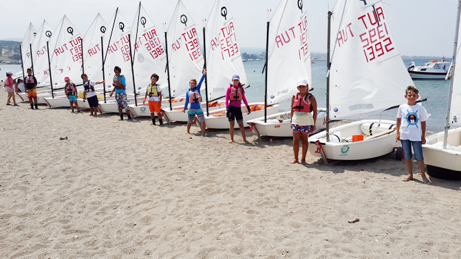 icdas_yelken4.jpg icdas_yelken4.jpg