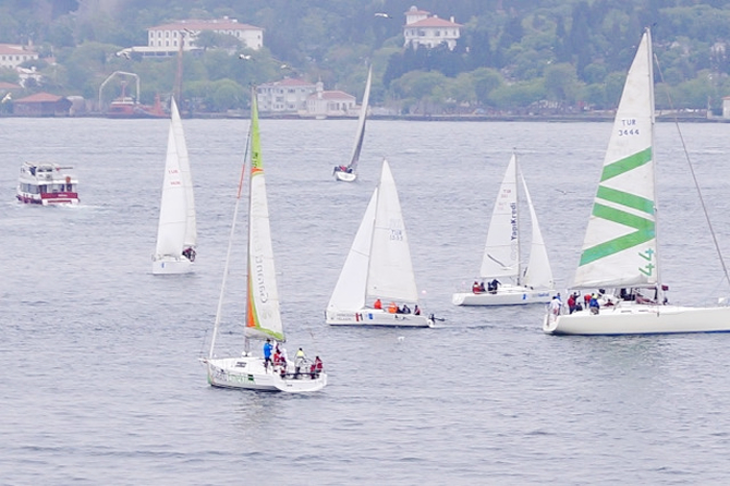 istanbul-bogazinda-bau-sailing-cup-ruzgari-esti_2.jpg
