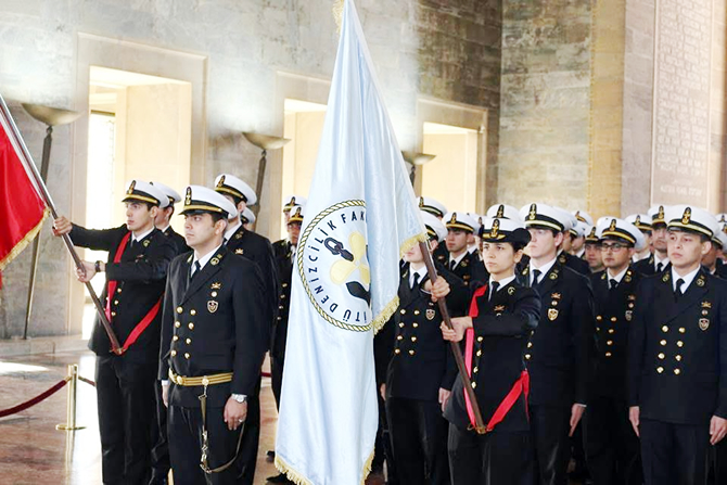 itu-002.jpg itu-002.jpg