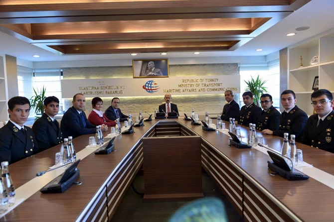 itu4-001.jpg itu4-001.jpg