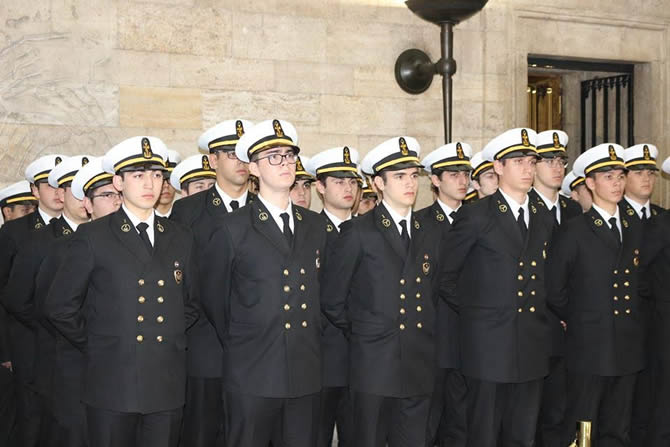 itu8-001.jpg itu8-001.jpg