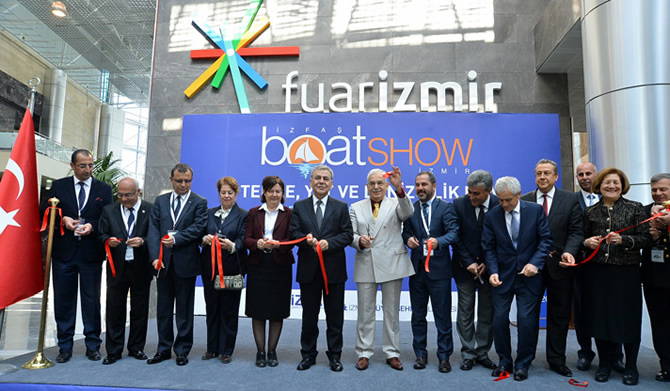 izmir_fuar3.jpg izmir_fuar3.jpg