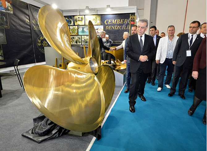 izmir_fuar4.jpg izmir_fuar4.jpg