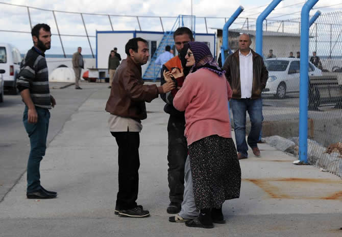 izmir_tekne1.jpg izmir_tekne1.jpg