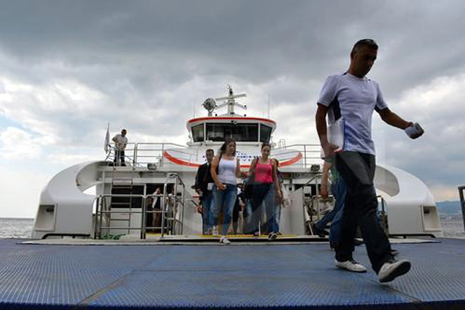 izmir_ulasim2.jpg izmir_ulasim2.jpg