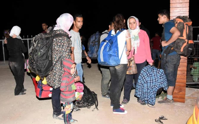 kacak1-010.jpg kacak1-010.jpg