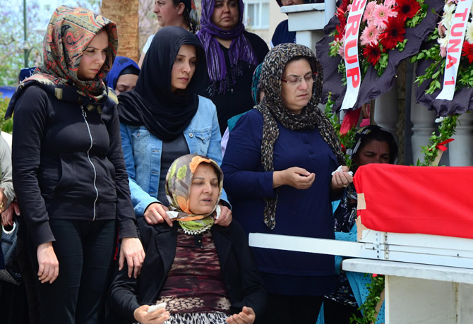 kaptan-001.jpg kaptan-001.jpg