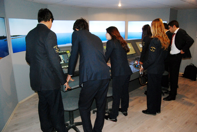 kaptan_kiz2.jpg kaptan_kiz2.jpg