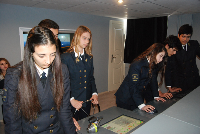 kaptan_kiz5.jpg kaptan_kiz5.jpg