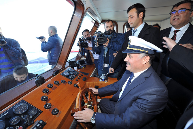 karakaya_tekne2.jpg karakaya_tekne2.jpg