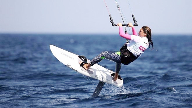 kiteboard_1.jpg kiteboard_1.jpg