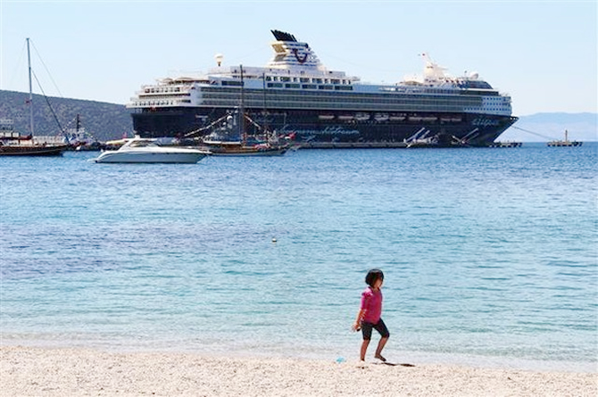 kruvaziyer6-001.jpg kruvaziyer6-001.jpg