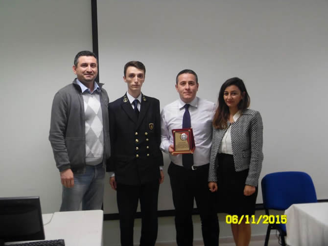 ktu8-001.jpg ktu8-001.jpg