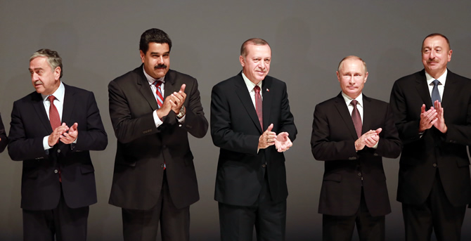 liderler_buyuk.jpg liderler_buyuk.jpg