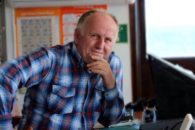 lira_kaptan2.jpg lira_kaptan2.jpg