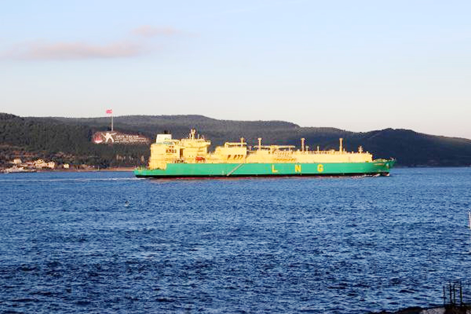 lng-bonny-ii-canakkale-bogazindan-gecti_2.jpg